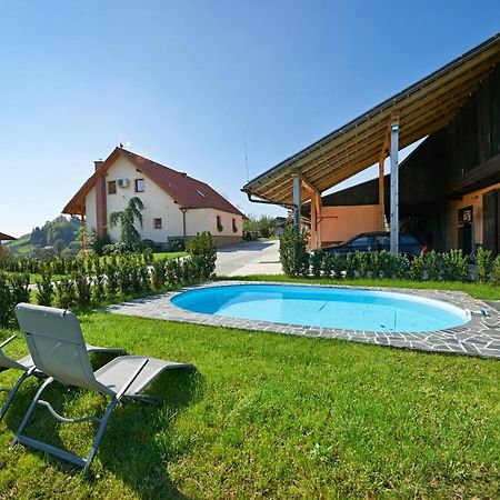 Farmhouse Lipoglav Loče pri Poljčanah Exteriér fotografie